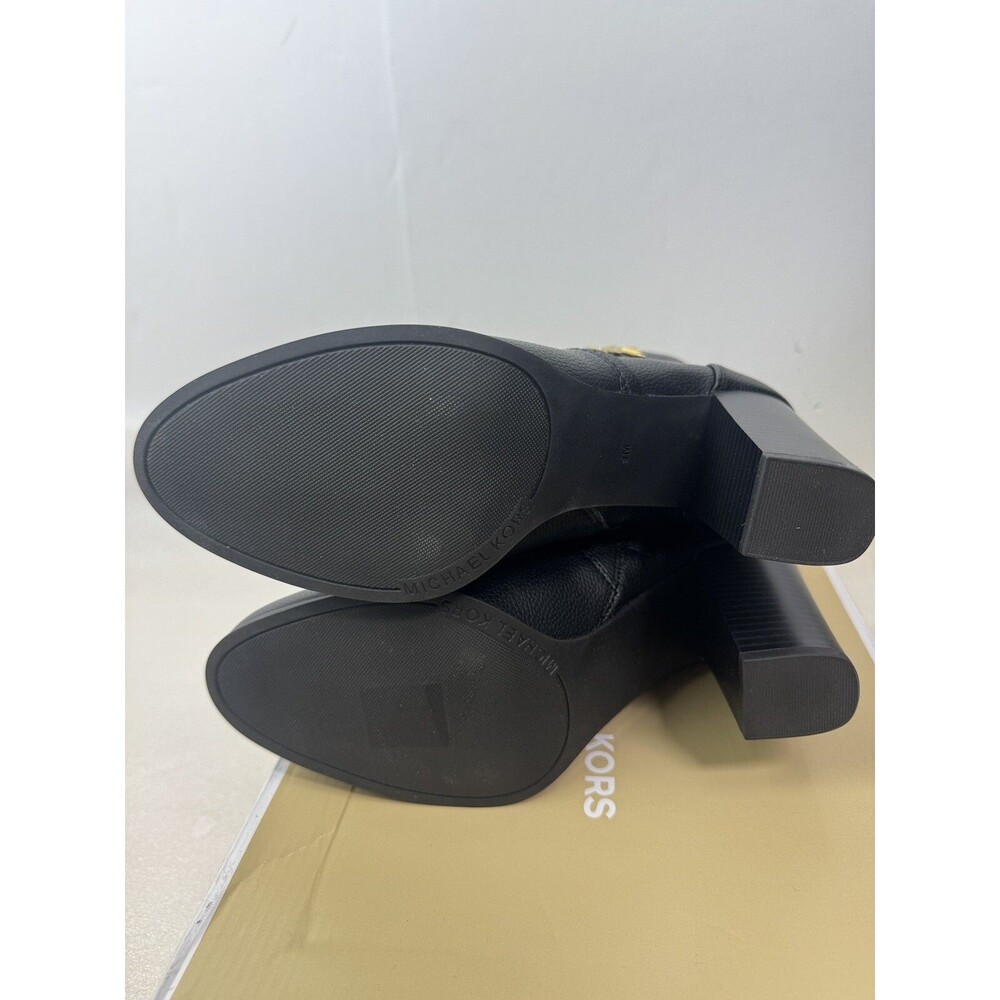 MICHAEL Michael Kors Women's Jilly Dress Ankle Block Heel Dress Booties Size: 9M - Picture 8 of 8